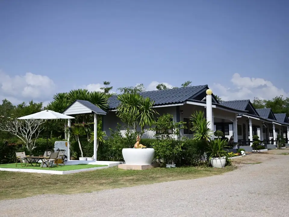 Laydee Resort บางสน ปะทิว ชุมพร